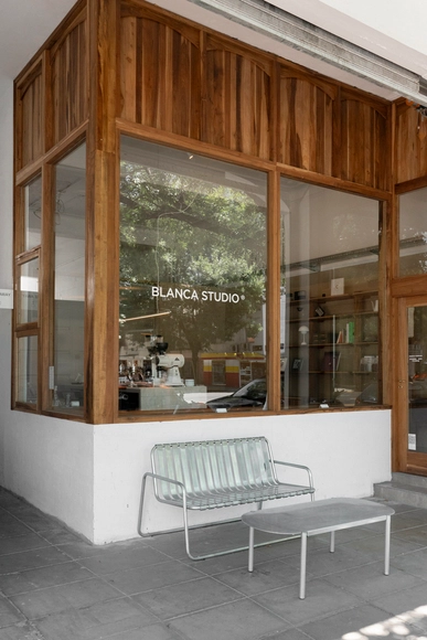 Central Hus, Blanca Café / Estudio Carucci - Café