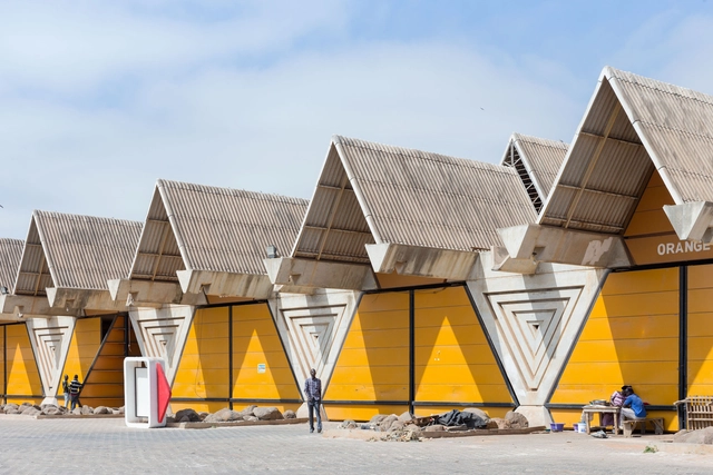 Exploring the International Trade Fair Centre in Dakar, Senegal: Blending Modern Architecture with Local Cultural Elements - Featured Image