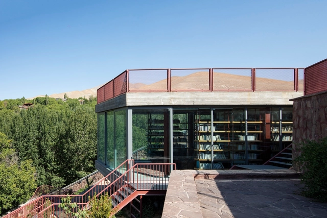 Casa Recanto do Livro / Ayeneh Office - Casas