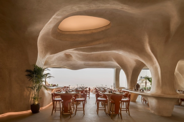 ESCĀ CUEVA Restaurant / Badie Architects - Interior Photography, Restaurant, Arch, Table, Chair