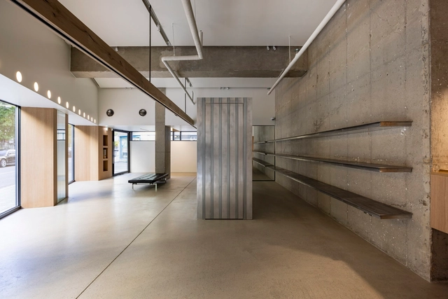 Facade Pattern Store / Workment - Retail Interiors