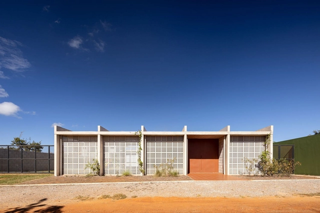 Casa ICC / CoDA Arquitetura - Fotografía exterior, Casas, Puerta, Fachada