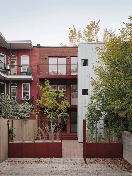 Triplex Fabre House / Atelier l'Abri - Exterior Photography, Renovation, Facade