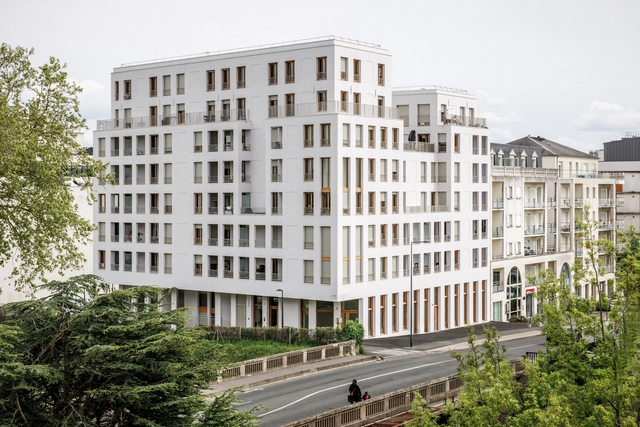 50 Apartments and Office at Coligny / MU Architecture - Offices