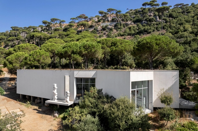 Saloua Raouda Choucair Foundation / Karim Bekdache Studio - Exterior Photography, Gallery, Facade, Door