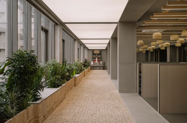 ES Office / Saransh - Offices Interiors