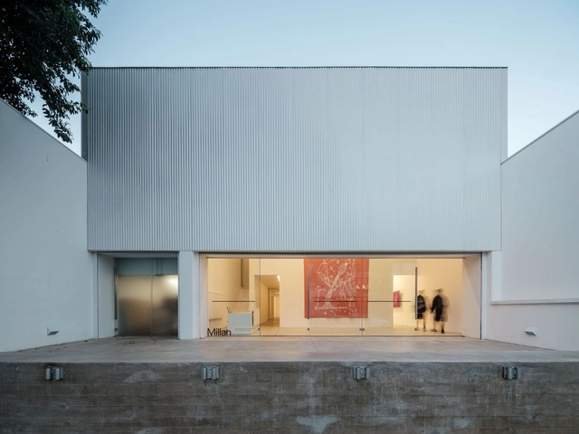 Galería Millan / Undiú - Renovación