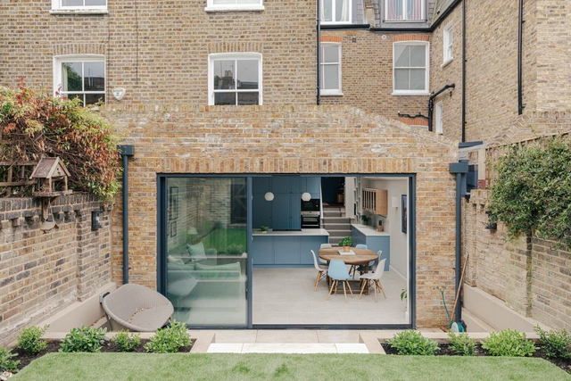 Marco Road  / BetterPAD  - Exterior Photography, Residential Architecture, Door, Facade, Chair, Table