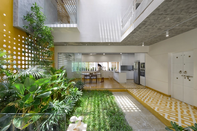 Claraboias na arquitetura tropical: 20 casas que reinventam a iluminação natural  - Imagem de Destaque