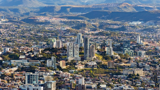 Tegucigalpa Architecture City Guide: 18 Landmarks to Explore the Capital of Honduras - Featured Image