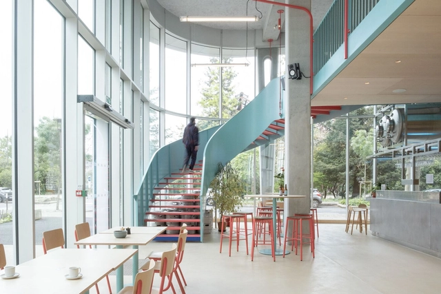Mashup Bar Restaurant and Microbrewery / Vous Architecture & Design - Interior Photography, Brewery, Facade, Stairs, Table, Chair