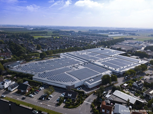 How Rooftops Can Transform Buildings into Power Plants - Featured Image