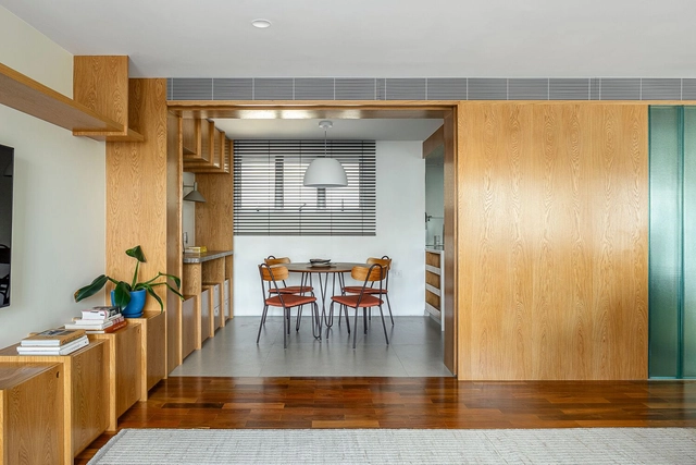 Flat Miralta / H2C Arquitetura - Fotografía interior, Interiores De Apartamentos, Cocina, Sillas, Mesas, Encimera