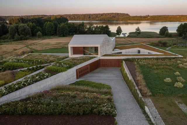 Casa Loop / Mobius Architekci - Casas