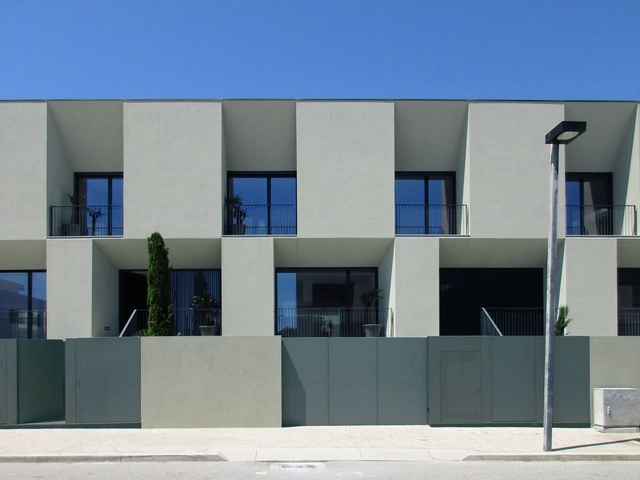 Loteamento de Casas em Banda / Utopia – Arquitectura e Engenharia  - Fotografia de Exterior, Coliving, Fachada