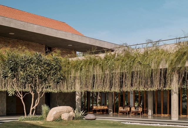 Casa de Retiro / Neogenesis+Studi0261 - Casas