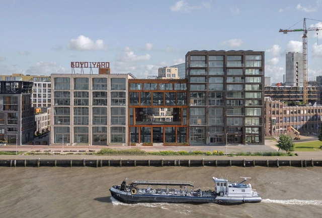 Lloyd Yard Rotterdam Block / WE architecten + Paul de Ruiter Architects + ZUS - Housing