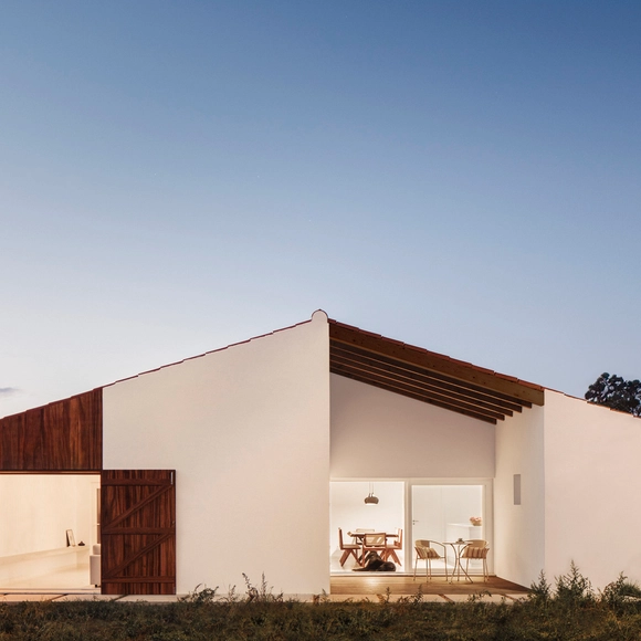 Casa no Meco / Fábio Ferreira Neves - Fotografía exterior, Casas, Fachada, Puerta