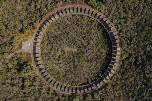 Espacio Escultórico de la UNAM: integrando arte y cultura sobre el paisaje natural de México - Imagen Principal