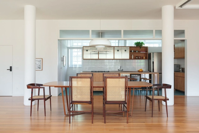 Guinle Park Apartment – Caledônia Building / LINHA Arquitetura - Interior Photography, Apartment Interiors, Table, Chair, Countertop