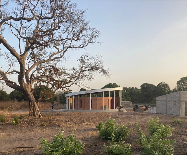Guiré Yéro Bocar Library / croixmariebourdon architectes associés - Library