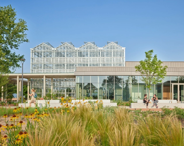 Centro de Visitantes Jack C. Taylor en el Jardín Botánico de Misuri / Ayers Saint Gross - Fotografía exterior, Centro De Visitantes, Jardín, Fachada