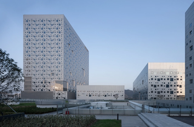 Suzhou SND “Taihu Cloud Valley” Digital Industrial Park / 9-Town Design Studio for Urban Architecture - Exterior Photography, Office Buildings, Facade
