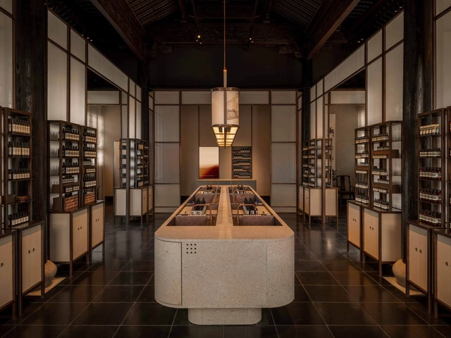 Aesop Suzhou Cangjie Store / Offhand Practice - Retail Interiors