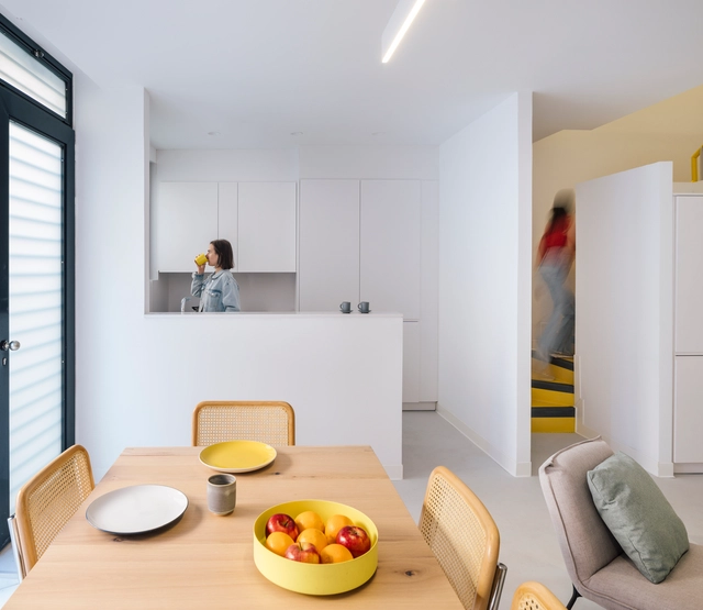 The Impact of Co-Living in Spain: 5 Projects with Multigenerational Shared Spaces - Featured Image