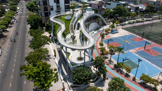 Son Tra Art Exhibition Center / Ho Khue Architects - Exhibition Center