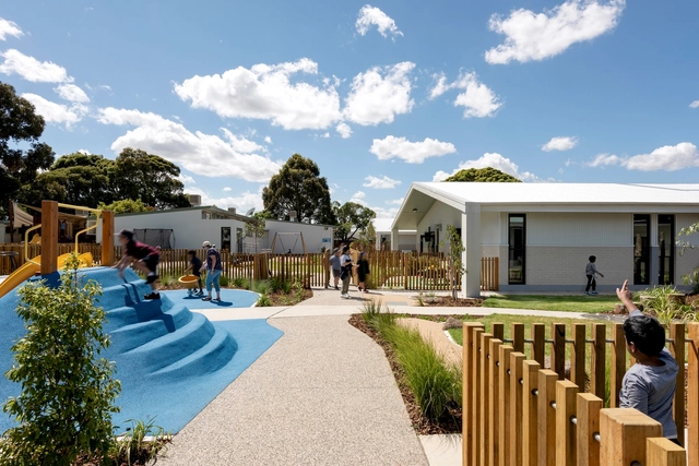 Niddrie Autistic School / Guymer Bailey Architects - Exterior Photography, Schools 