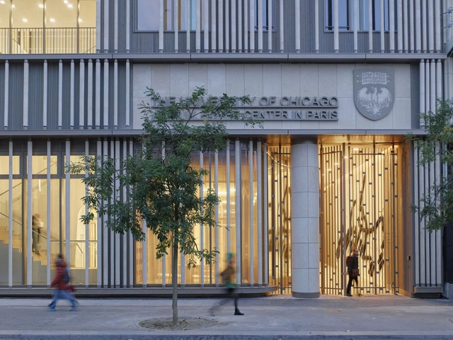 Centro John W. Boyer da Universidade de Chicago em Paris / Studio Gang - Fotografia de Exterior, Universidade, Fachada