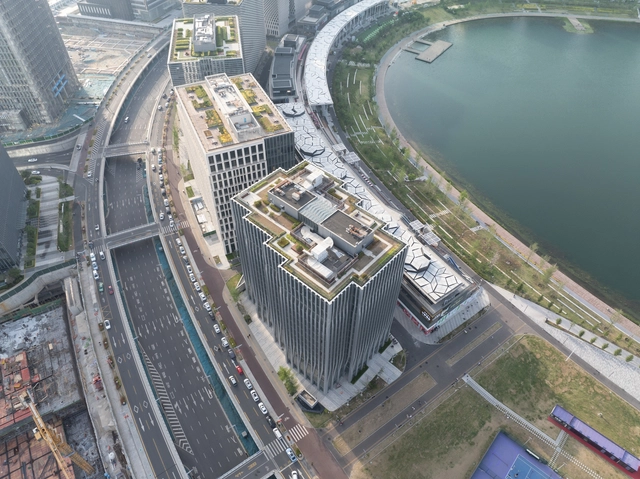 之字大厦 / 非常建筑 - 室内图, 办公建筑, 城市