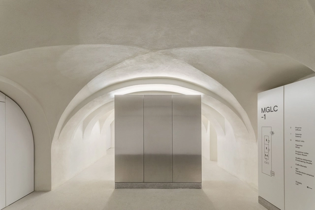 Tivoli Castle Renovation / ARP studio - Renovation