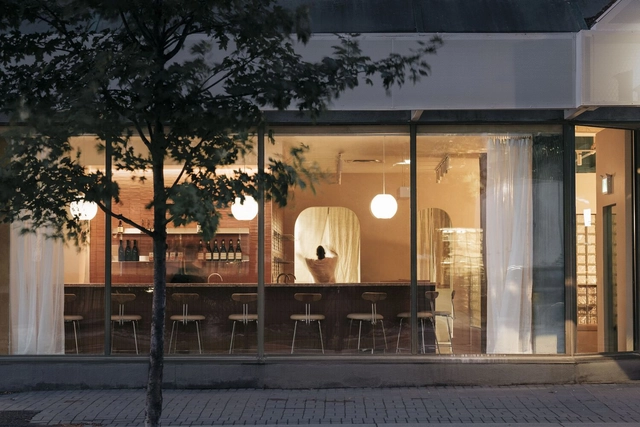 Hay Sushi Restaurant / Odami - Exterior Photography, Restaurant, Facade, Door, Arch