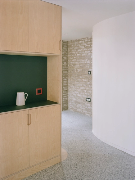 El brillo del diseño en viviendas inteligentes: libertad modular con el interruptor 55x55 - Imagen Principal