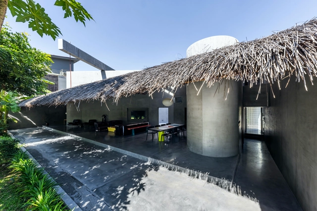 THU House / KIENTRUC O - Houses