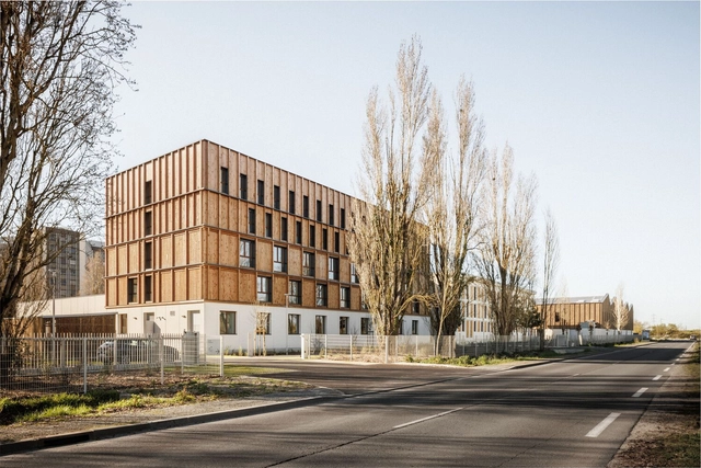 Training Center Residence and Workshops for Apprentices / Atelier Tequi Architects - Higher Education
