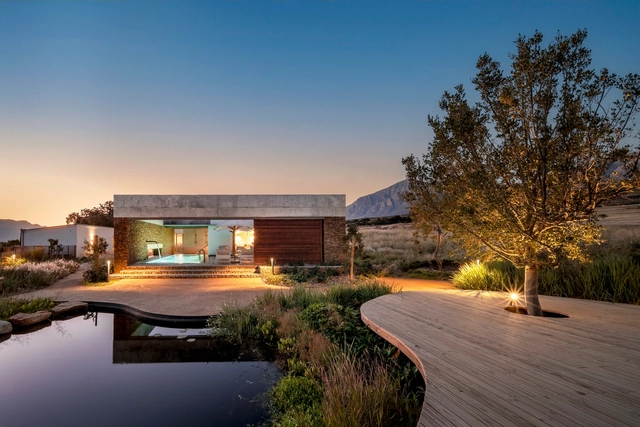 Bosjes Guesthouse & Spa / Meyer & Associates Architects + Urban Designers - Exterior Photography, Spa