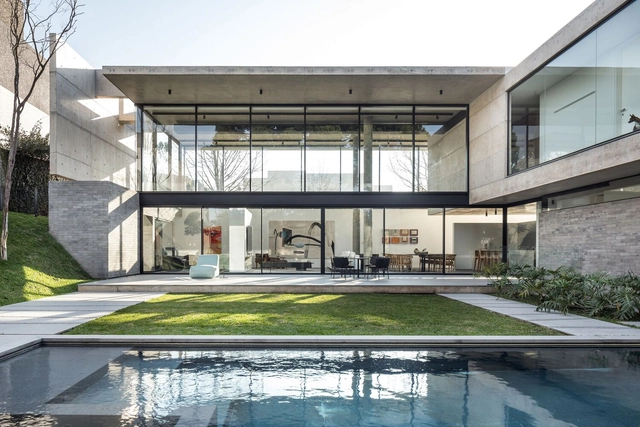 House 8 / Marcos Bertoldi Arquitetos - Houses