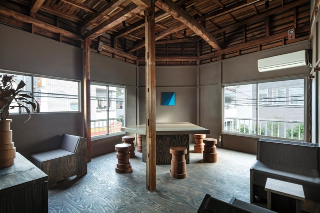 Light Up 咖啡店 Shimokitazawa / Spicy Architects - 室内图, 咖啡馆, 梁, 灯
