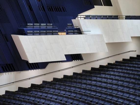 Alvar Aalto's Finlandia Hall Reopens in Helsinki After Extensive Renovations Led by Arkkitehdit NRT - Image 1 of 6