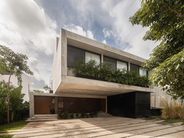 Casa Alas y raíces / Arquitectura Individual - Casas
