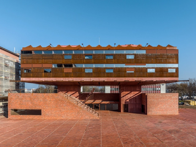 帕尔杜比采 GAMPA、Sféra 建筑群与自动化工厂公共空间 / Šépka architekti - 文化建筑