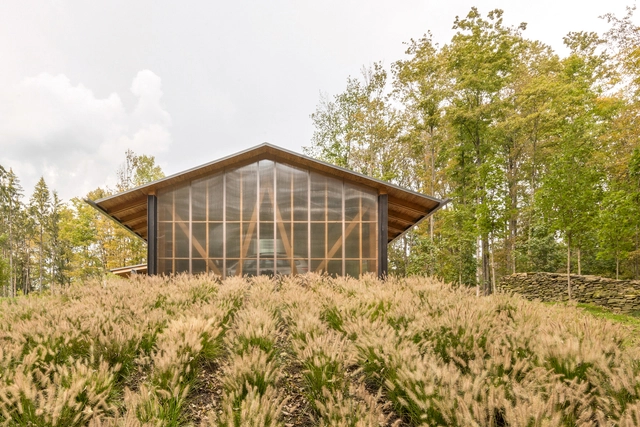 Mid-Century Modernism and East Coast Ruralism: A Study of Adaptive Design - Featured Image