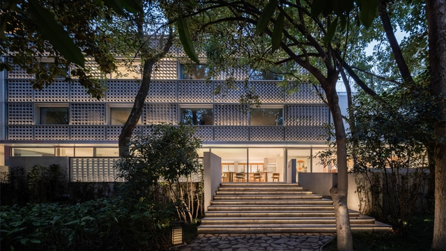 南京鼓楼锦上 OCC 餐厅 / BUZZ 建筑事务所  - 建筑图, 餐厅酒吧室内设计, 阳台
