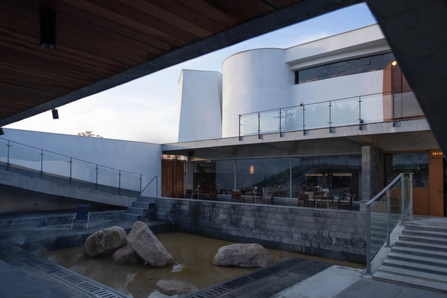 苏禾餐厅 / 阿穆隆设计工作室 - 餐饮建筑