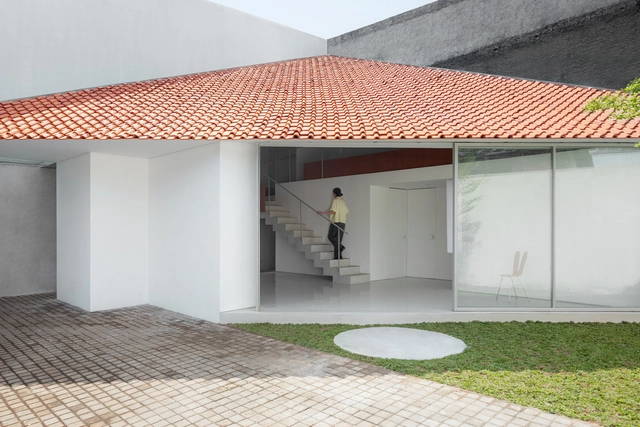 Two Triangles House / dua studio - Exterior Photography, Houses