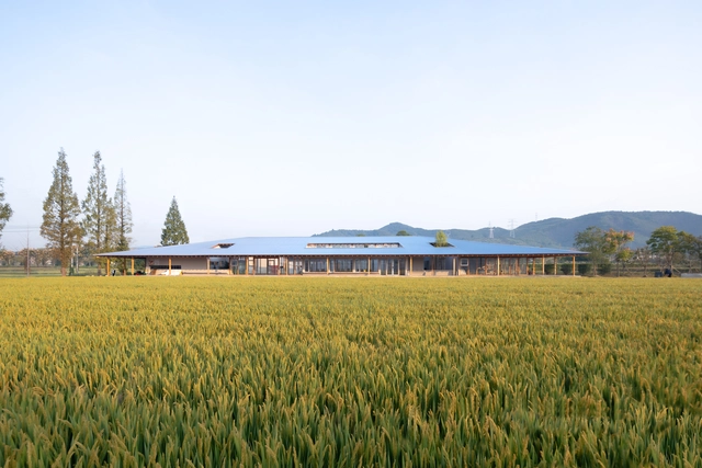 Hangzhou Digital Farm Operation Center / Studio Dali Architects - Offices