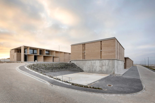 Aquifer Recharge Plant / SALT Architects - Industrial Architecture